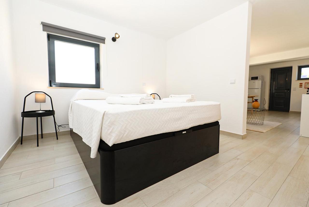 A62 - Cul De Sac In Apartamento *
